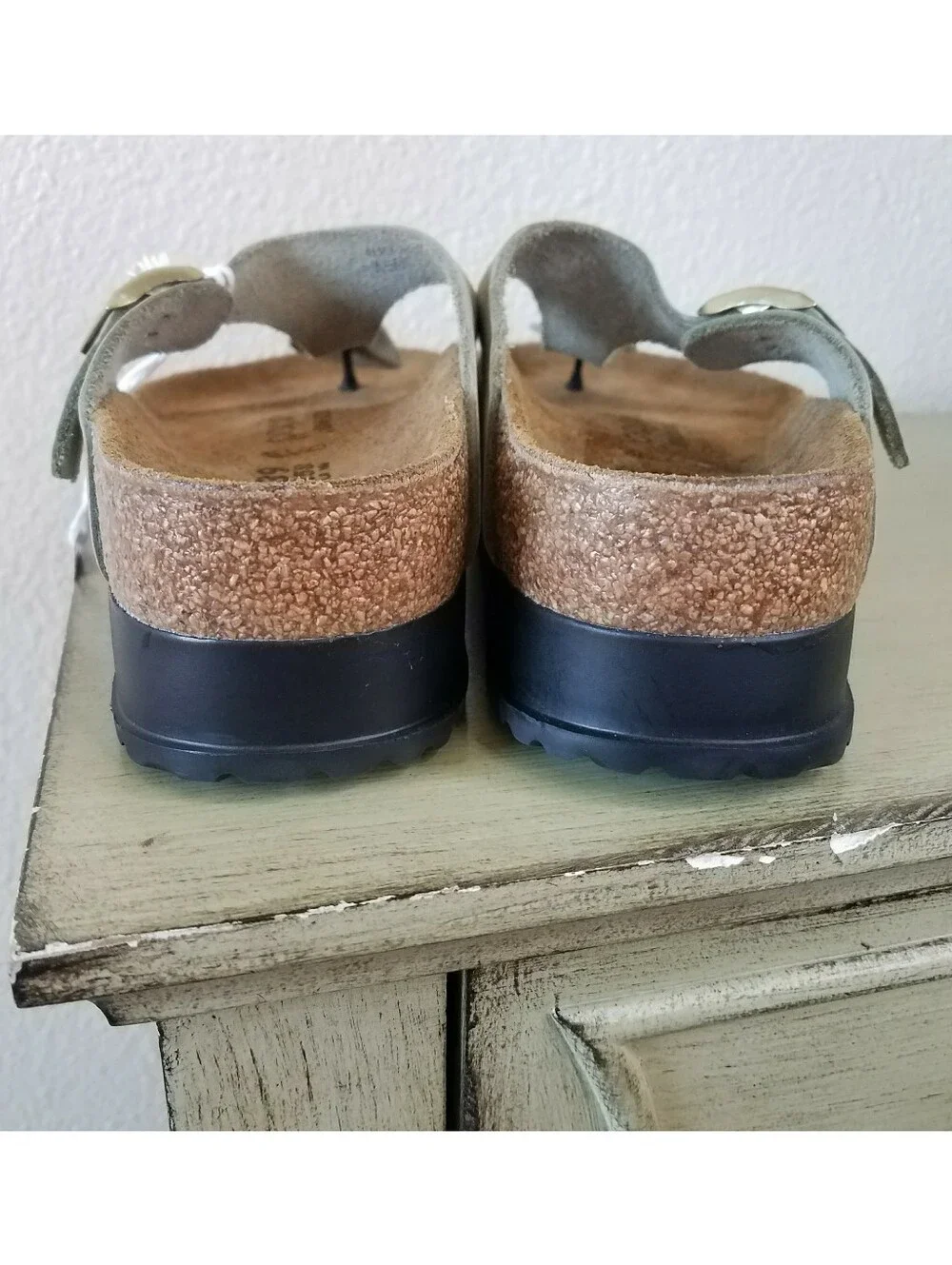 Birkenstock Papillio Gizeh Flex Platform Nubuck Leather in Eucalyptus